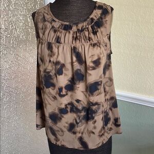 Vera Wang Stylish Women's Tan and Black Top M